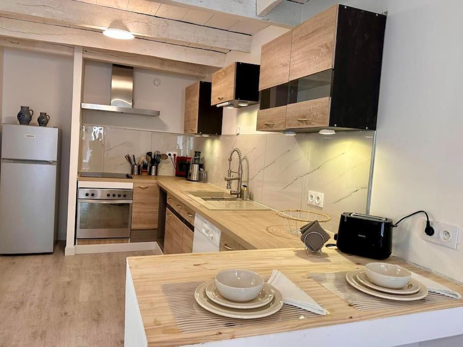 Apartment Duplex Design Et Confortable Dans La Jacquinot *
