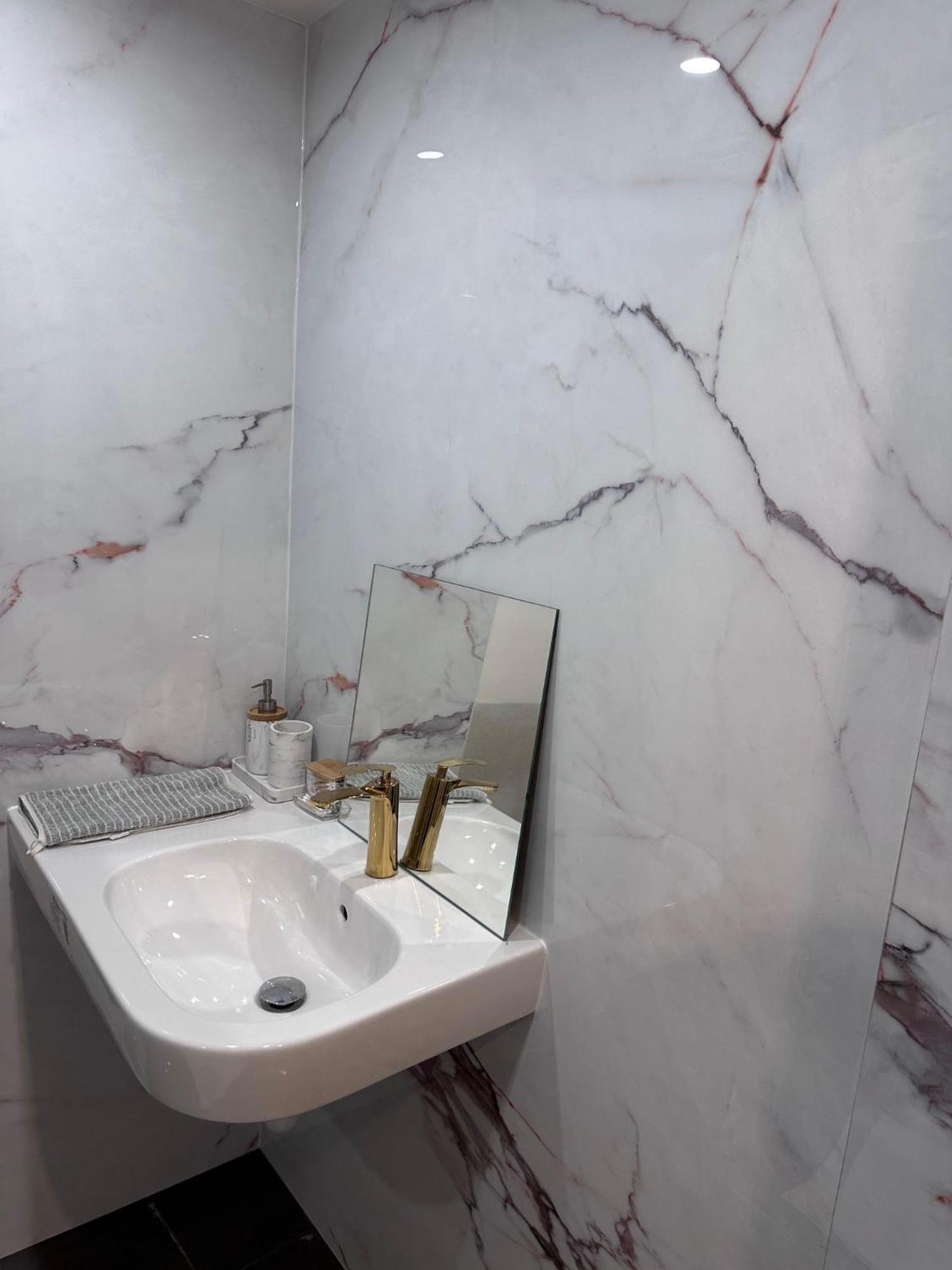 Duplex Design Et Confortable Dans La Jacquinot *